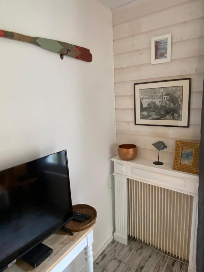 Cottage Familial Avec Jardin - 200M De La Plage อีปอร์ ภายนอก รูปภาพ