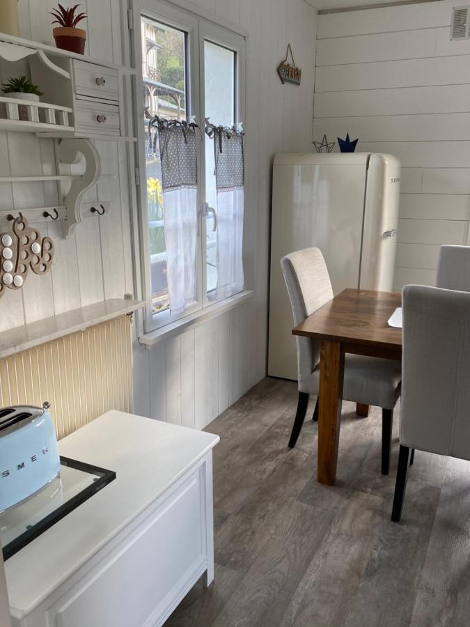 Cottage Familial Avec Jardin - 200M De La Plage อีปอร์ ภายนอก รูปภาพ