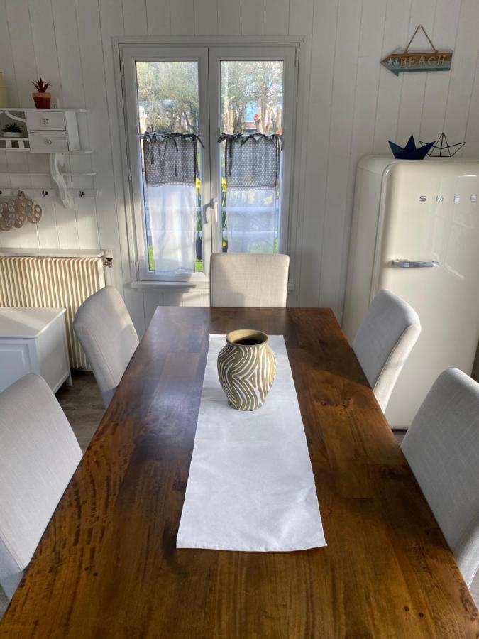 Cottage Familial Avec Jardin - 200M De La Plage อีปอร์ ภายนอก รูปภาพ